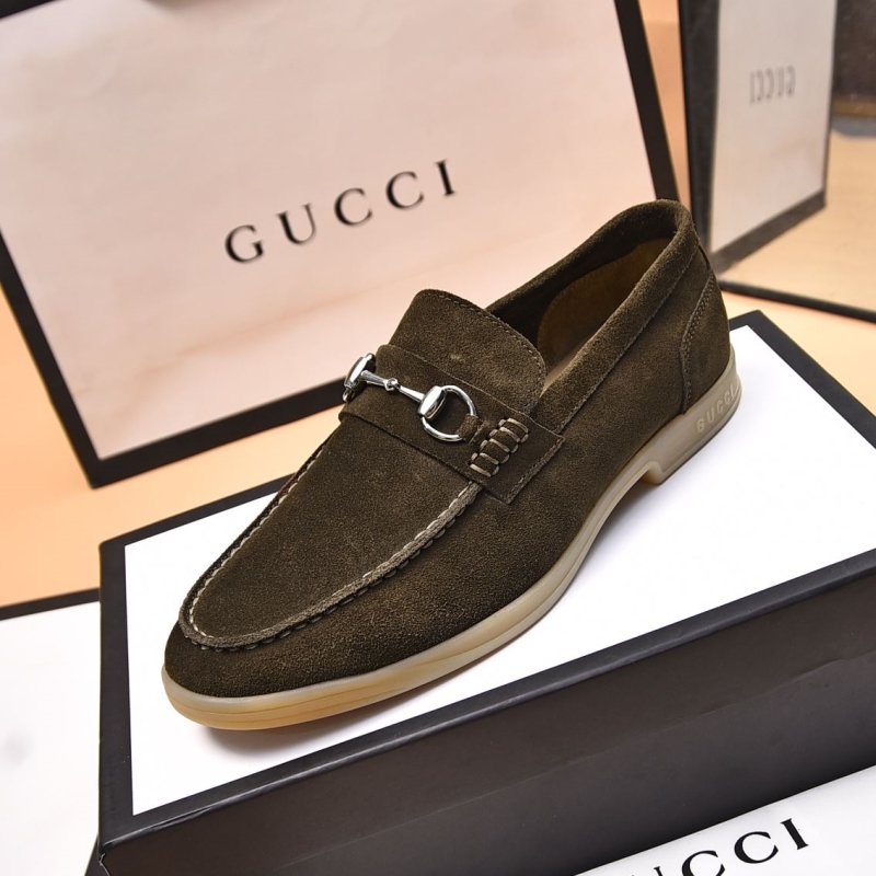 G*u*i leather shoes